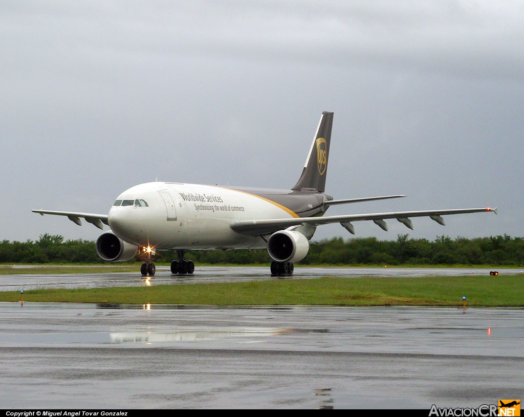 N133UP - Airbus A300 F4-622R - UPS - United Parcel Service