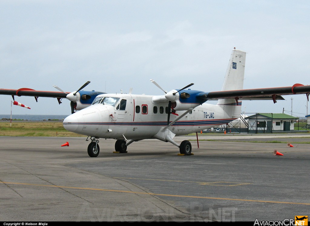 TG-JAC - De Havilland Canada DHC-6-300 Twin Otter - Avcom