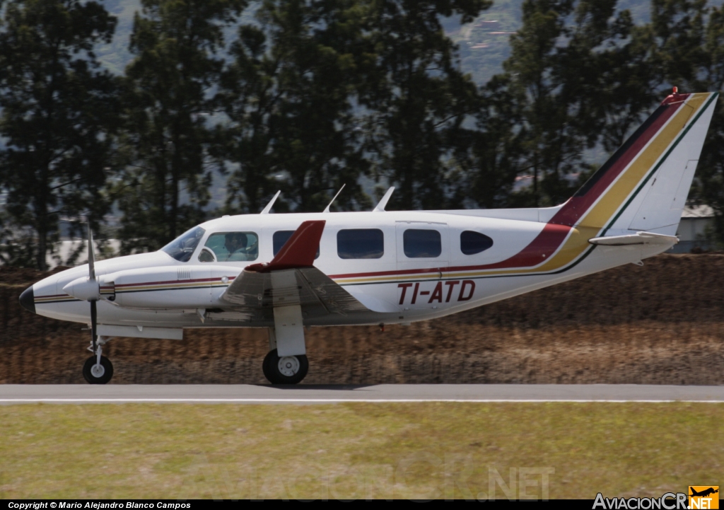 TI-ATD - Piper PA-31 - Privado