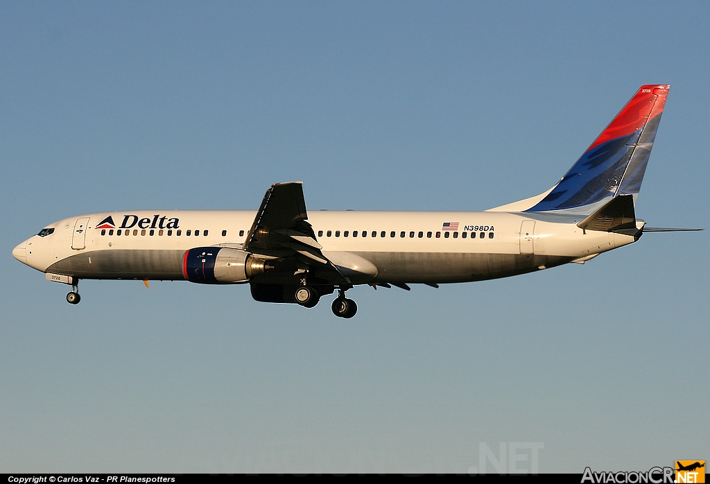 N398DA - Boeing 737-832 - Delta Airlines