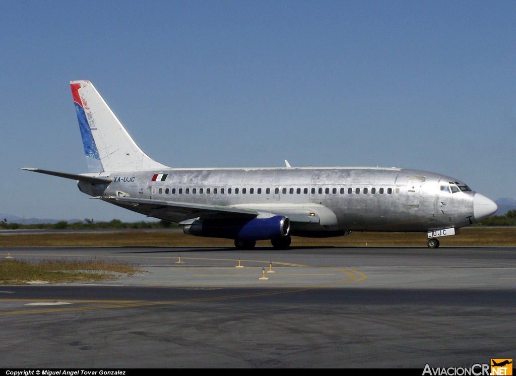 XA-UJC - Boeing 737-247 - Aviacsa