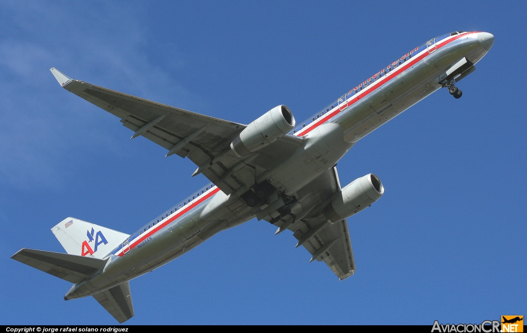 N698AN - Boeing 757-223/ET - American Airlines