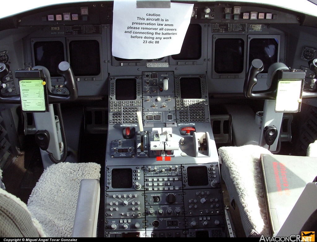 XA-JPM - Bombardier CRJ-100LR - ALMA de México
