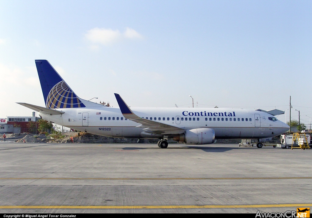 N12322 - Boeing 737-3T0 - Continental Airlines