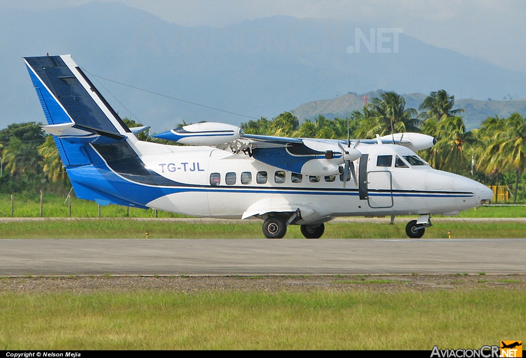 TG-TJL - Let L-410UVP-E Turbolet - Aero Ruta Maya