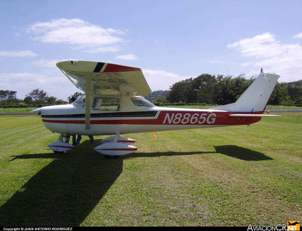 N8865G - Cessna 150F - Privado