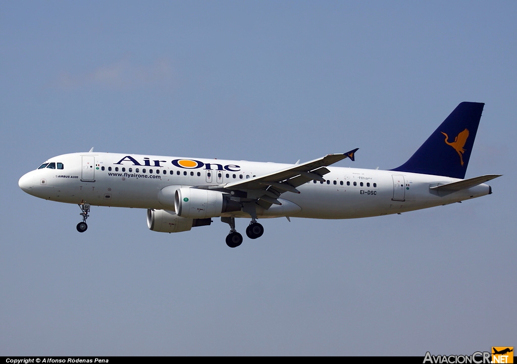 EI-DSC - Airbus A320-214 - Air One