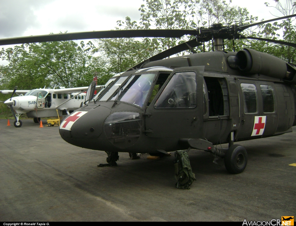 23599 - Sikorsky UH-60A Black Hawk (S-70A) - U.S. Air Force