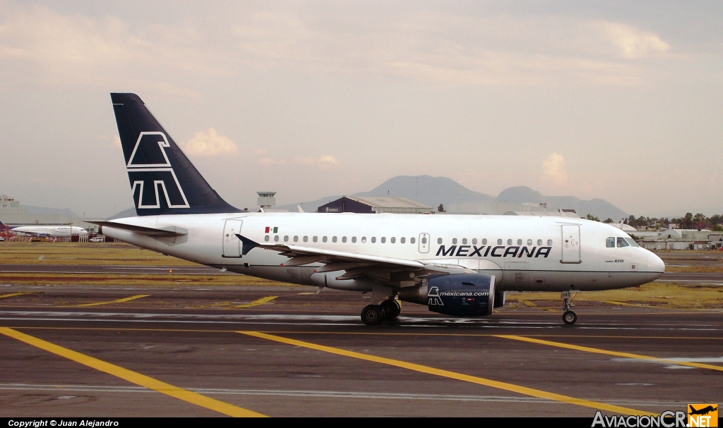 XA-UBS - Airbus A318-111 - Mexicana