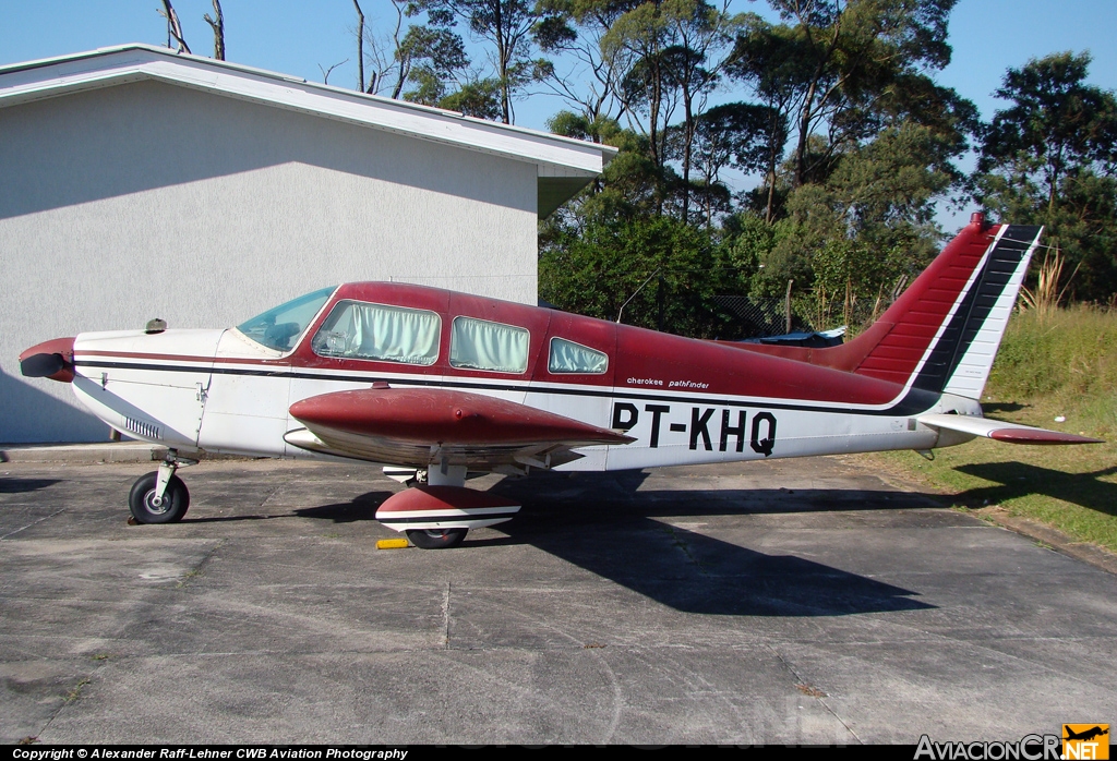 PT-KHQ - Piper PA-28-235 Cherokee Pathfinder - Privado