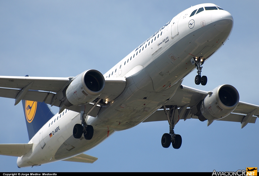 D-AIPE - Airbus A320-211 - Lufthansa
