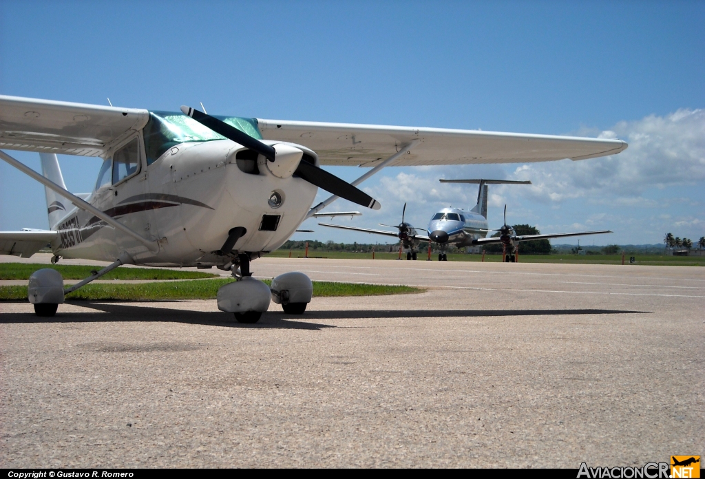 N9397H - Cessna 172 - Isla Grande Flying School