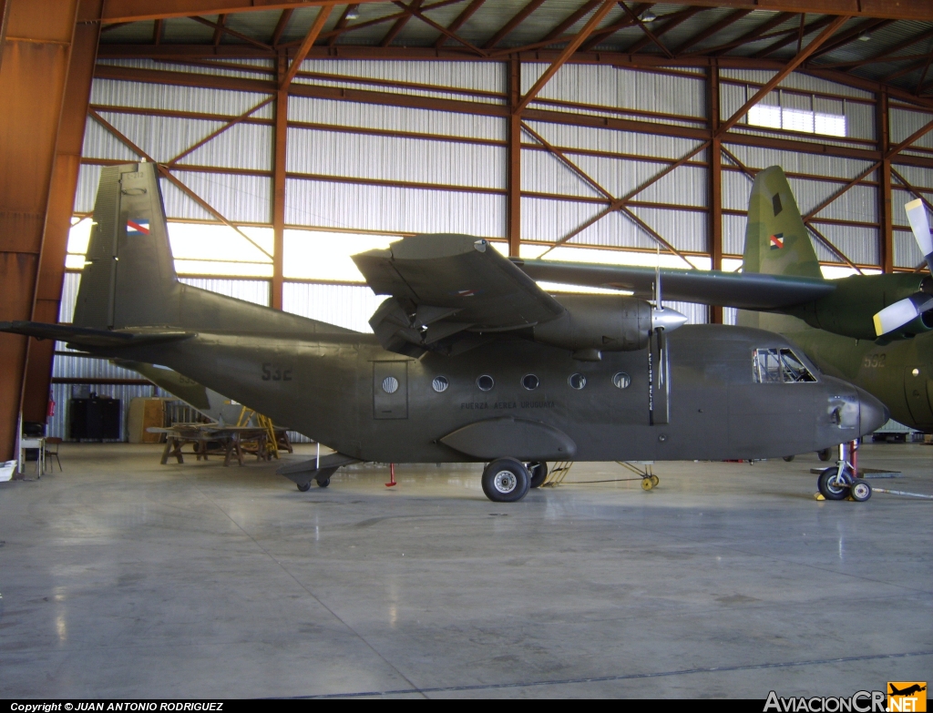 532 - Casa 212-200 - Fuerza Aerea Uruguaya
