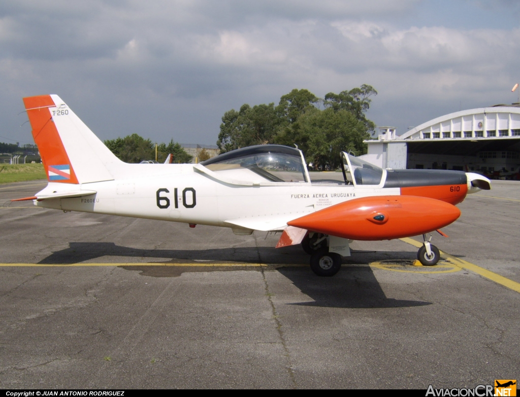 610 - Siai- Marchetti T-260U (F-260EU) - Fuerza Aerea Uruguaya