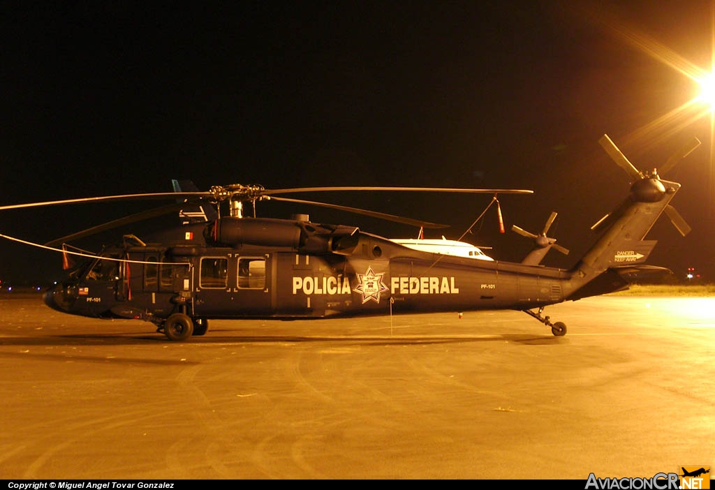 PF-101 - Sikorsky GUH-60A Black Hawk (S-70A) - Secretaria de Seguridad Publica (Policia Federal)