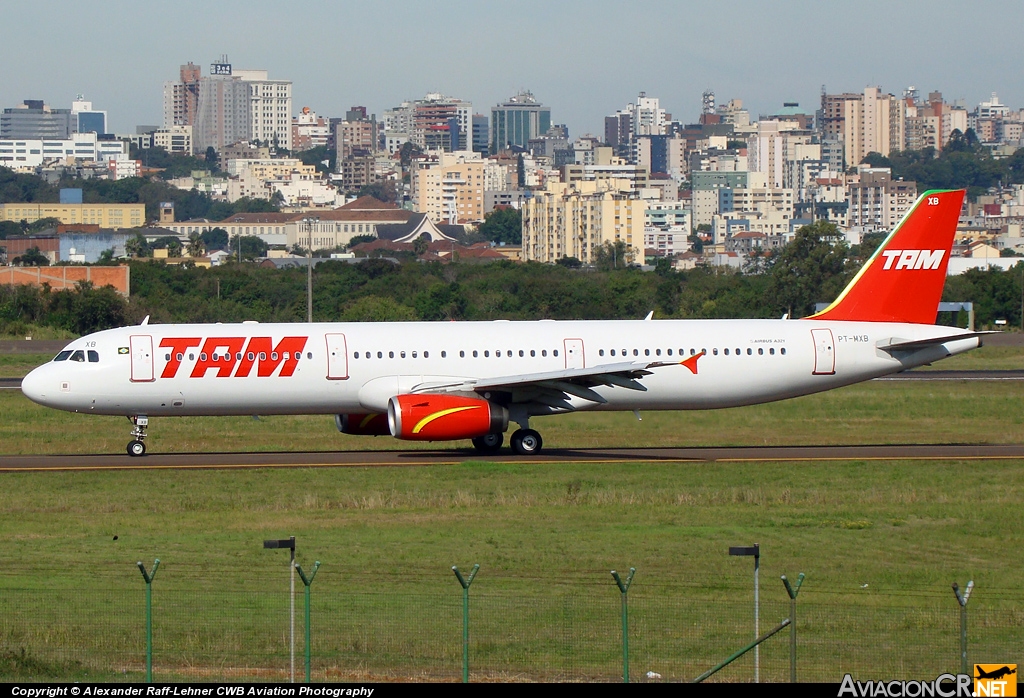 PT-MXB - Airbus A321-231 - TAM