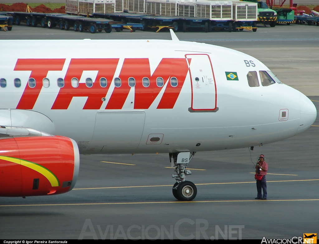 PR-MBS - Airbus A320-232 - TAM