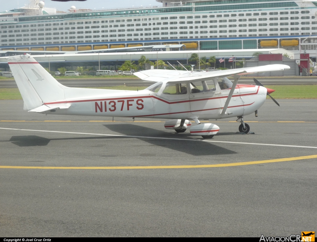 N137FS - Cessna 172M - Privado