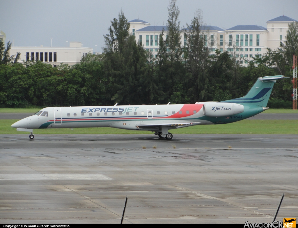 N14562 - Embraer ERJ-145 Regional Jet - Expressjet
