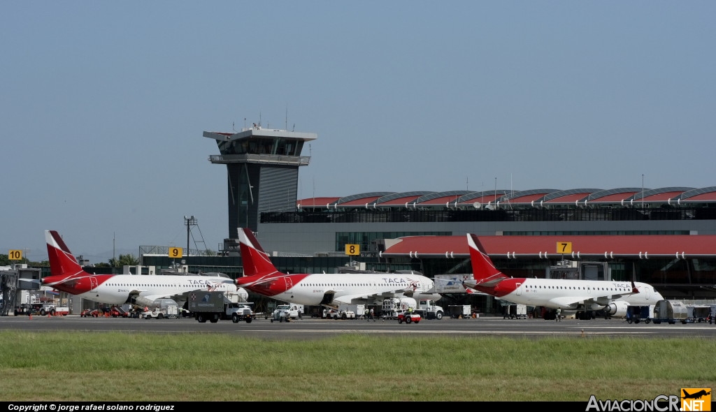  -  - Aeropuerto