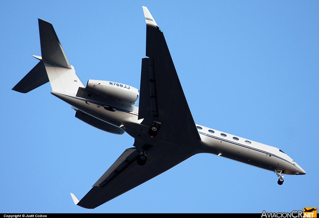 N768JJ - Gulfstream Aerospace G-IV-X Gulfstream G450 - Privado