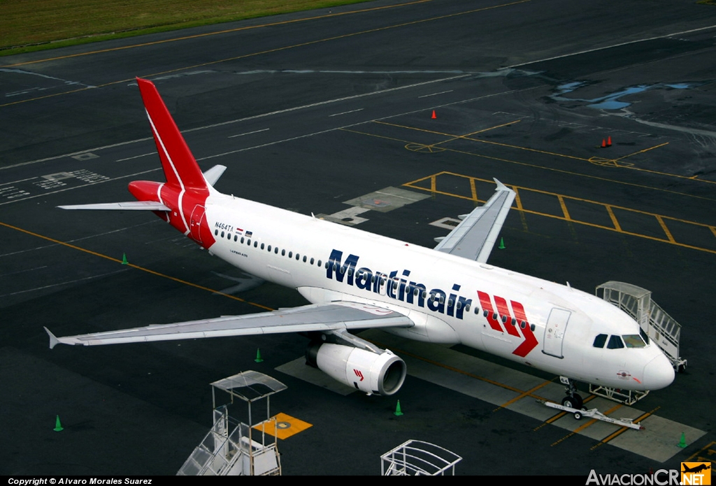N464TA - Airbus A320-233 - Martinair