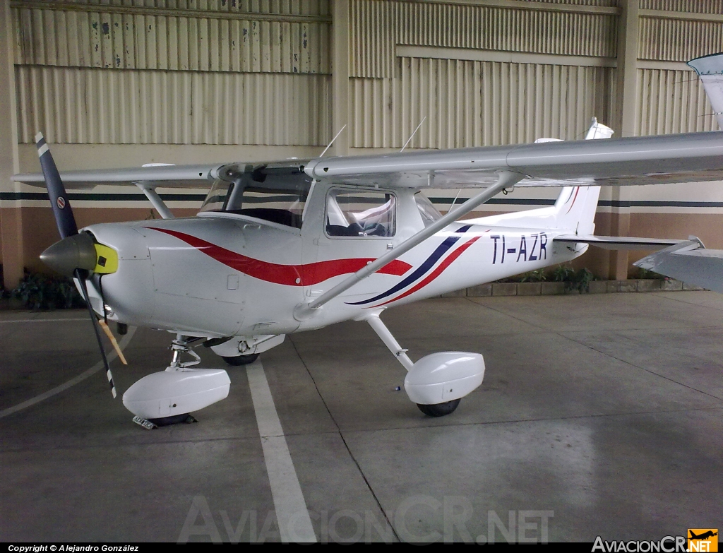 TI-AZR - Cessna 152 II - Aerotica Escuela de Aviación
