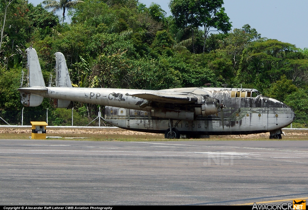 PP-CEL - Fairchild C-82A Packet - Frigosul