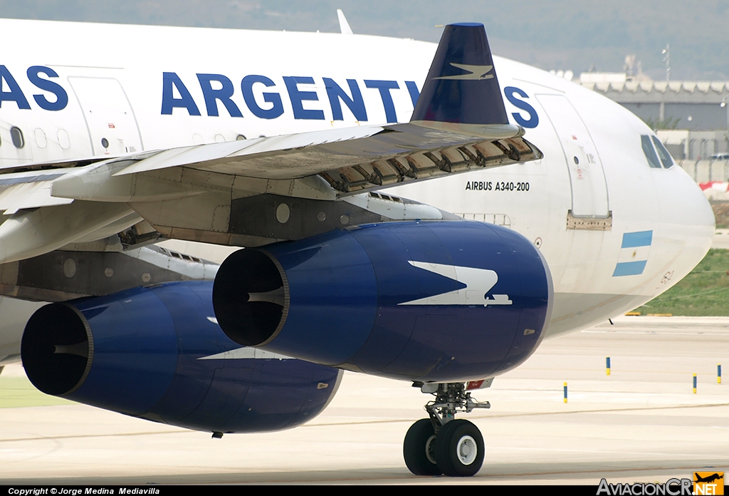 LV-ZRA - Airbus A340-211 - Aerolineas Argentinas