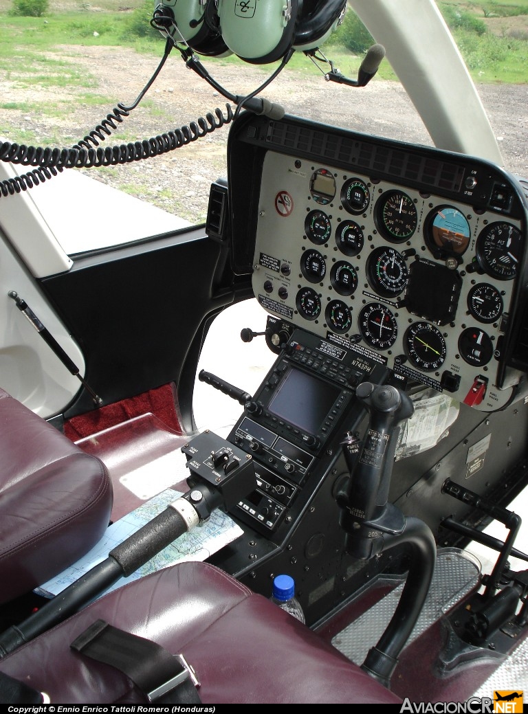 N743PH - Bell 407 - Aerocentro