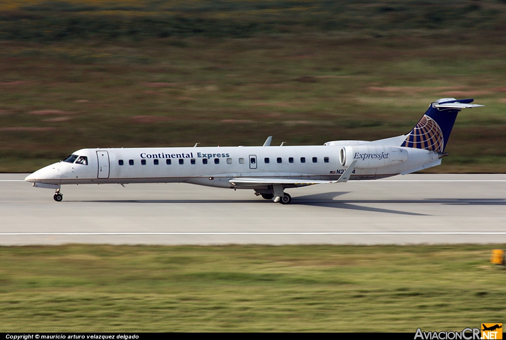 N21154 - Embraer EMB-145XR (ERJ-145XR) - Continental Express (ExpressJet Airlines)