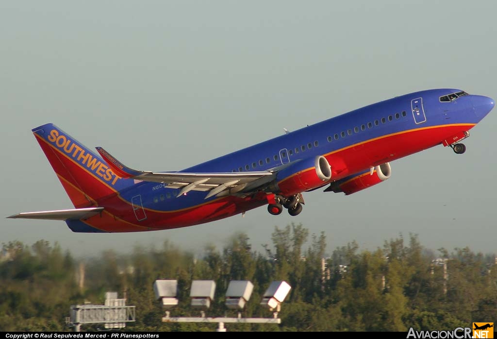 N604SW - Boeing 737-3H4 - Southwest Airlines
