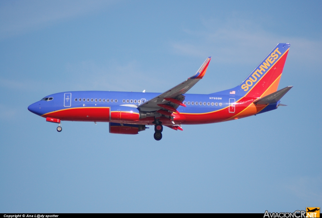 N795SW - Boeing 737-7H4 - Southwest Airlines