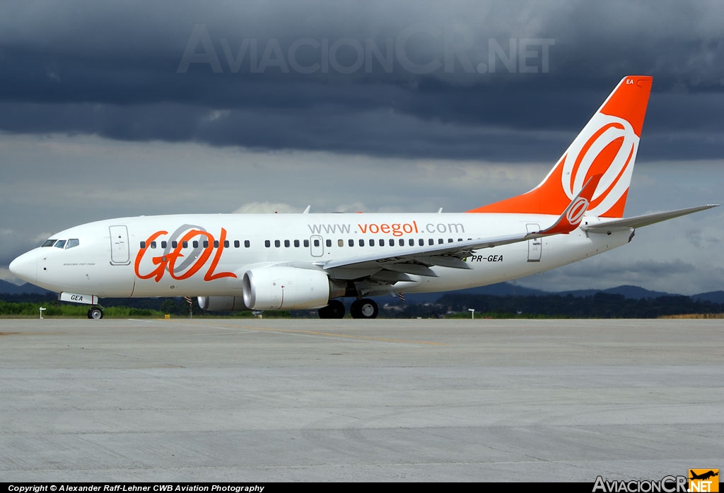 PR-GEA - Boeing 737-7EH - Gol Transportes Aereos