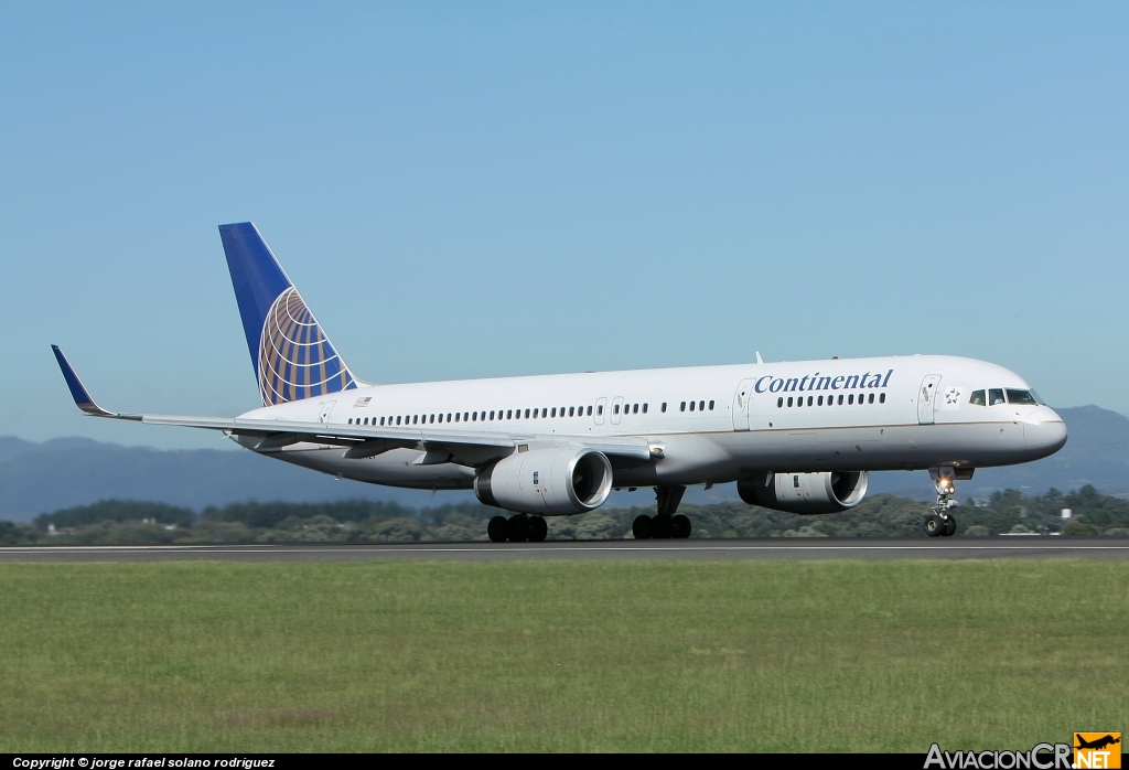 N29129 - Boeing 757-224 - Continental Airlines