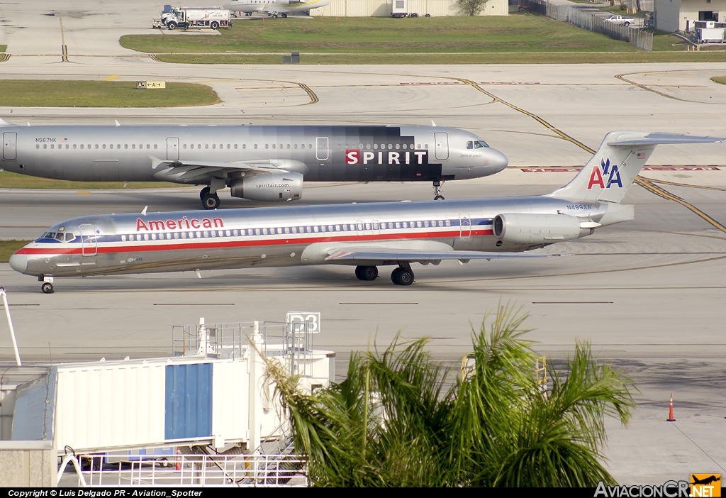 N499AA - McDonnell Douglas MD-82 (DC-9-82) - American Airlines