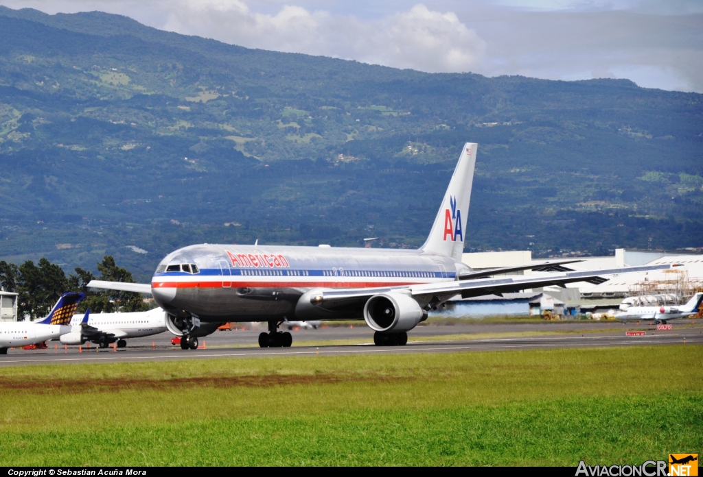 N363AA - Boeing 767-323/ER - American Airlines