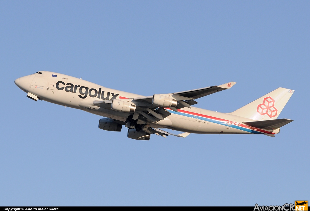 LX-MCV - Boeing 747-4R7F - Cargolux Airlines International