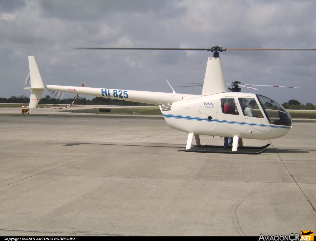 HI-825 - Robinson R44 Astro - Privado