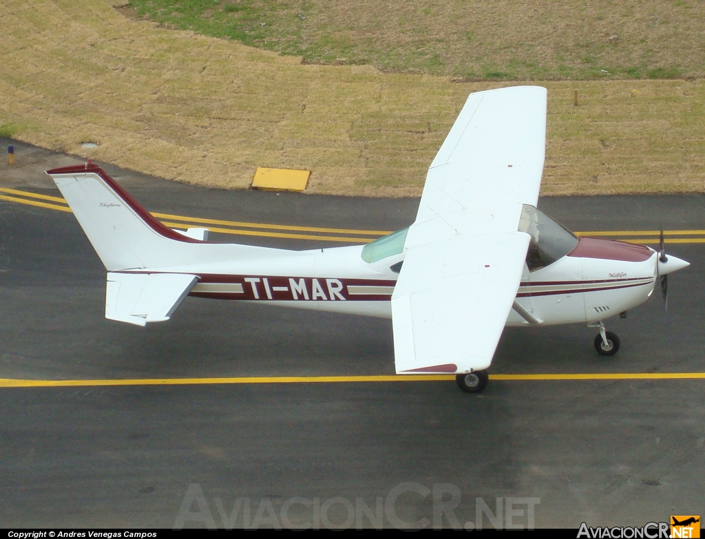 TI-MAR - Cessna 182 Skylane - Desconocida