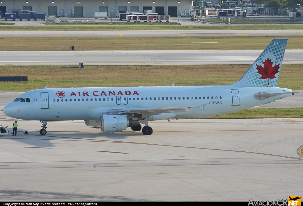 C-FMSX - Airbus A320-211 - Air Canada