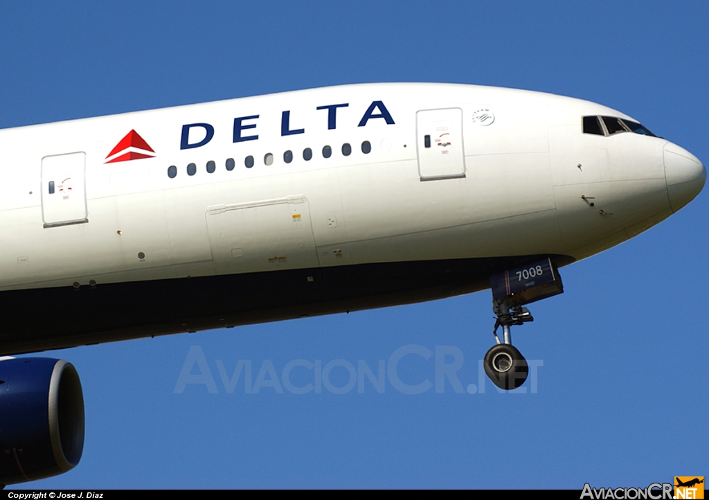 N867DA - Boeing 777-232/ER - Delta Air Lines