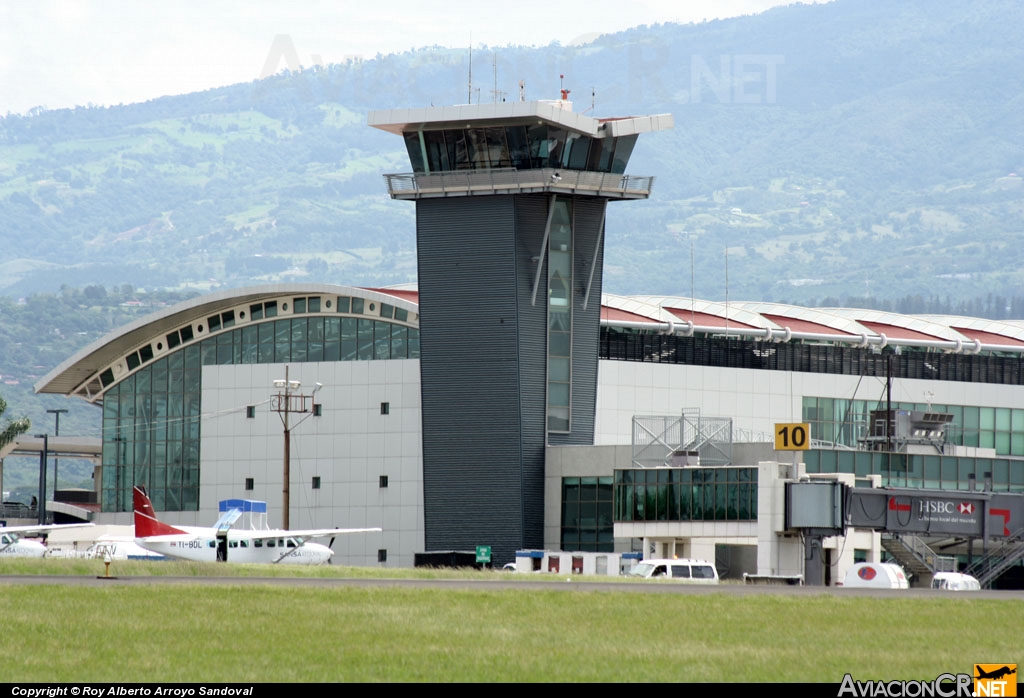  - Aeropuerto - Torre de control