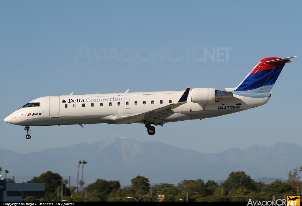 N449SW - Canadair CL-600-2B19 Regional Jet CRJ-200LR - Delta Connection (Sky West)