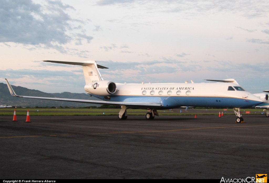 090404 - Gulfstream Aerospace C-37A Gulfstream V (G-V) - USA - Air Force