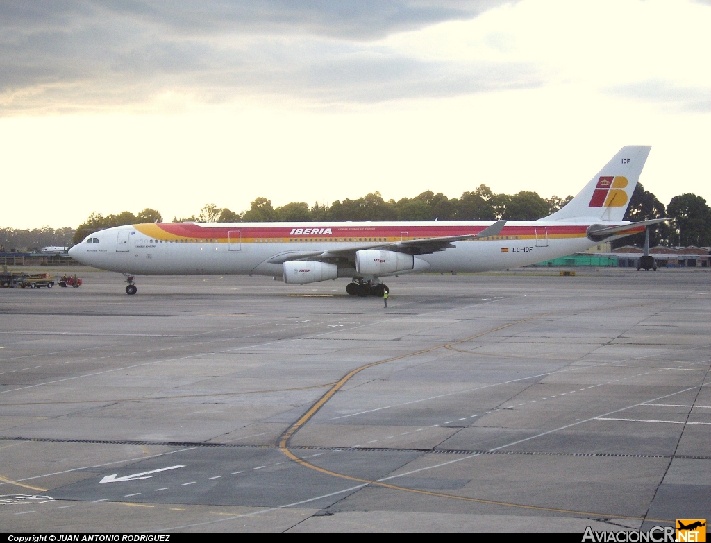 EC-IDF - Airbus A340-313X - Iberia