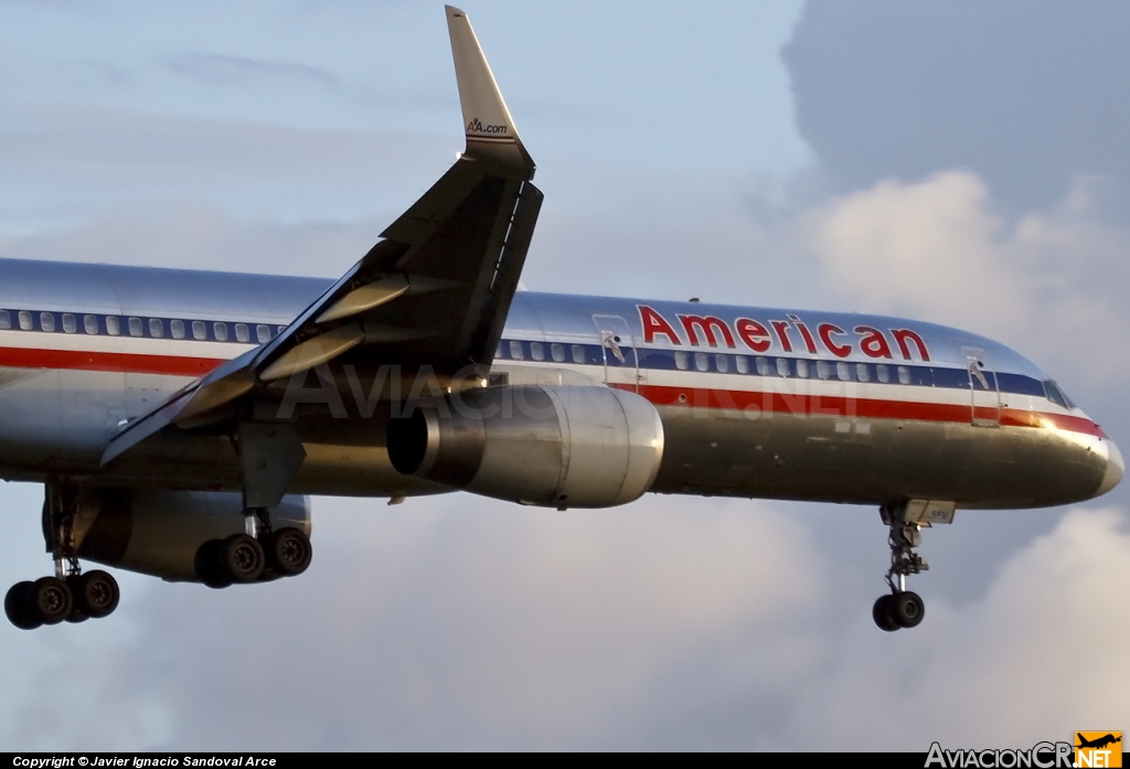N186AN - Boeing 757-223 - American Airlines