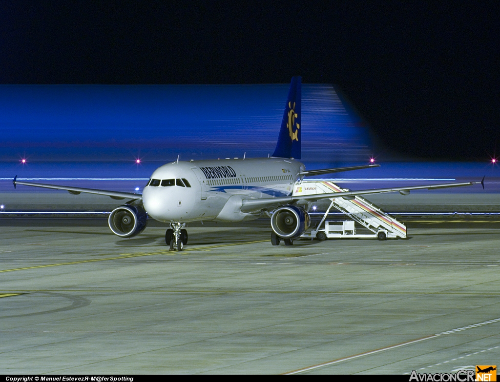 EC-LAJ - Airbus A320-214 - Iberworld