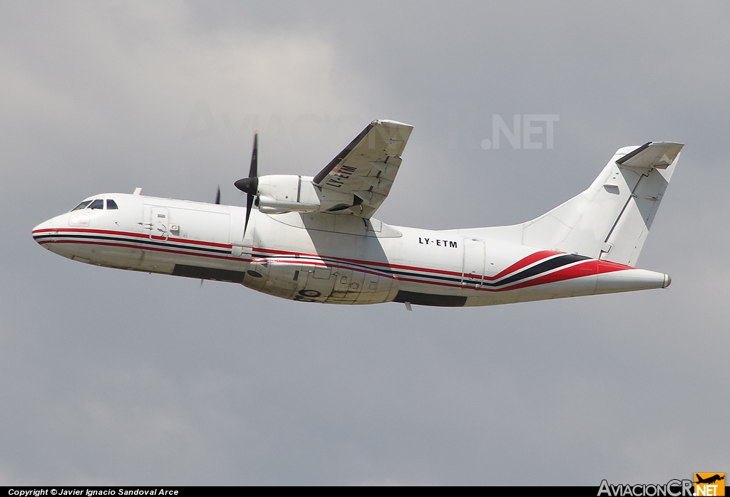 LY-ETM - ATR ATR-42-300(F) - Aviavilsa