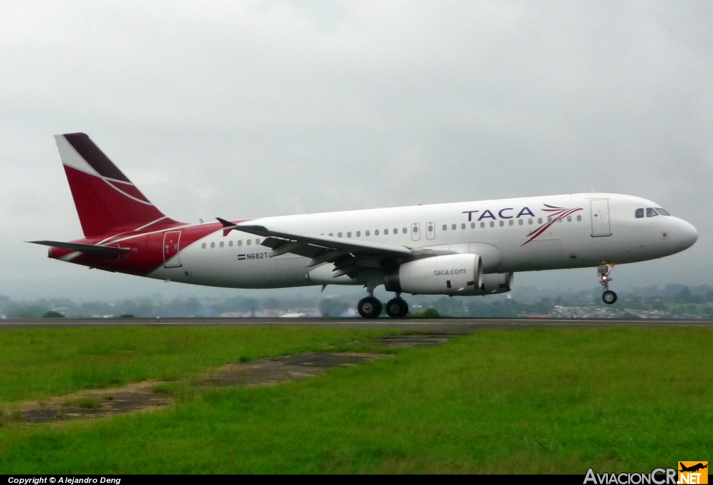N682TA - Airbus A320-233 - TACA